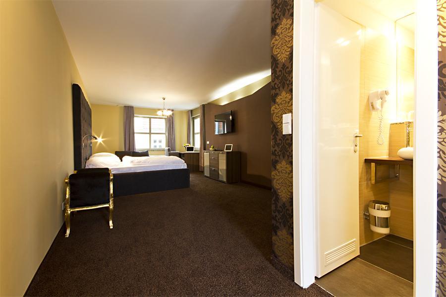 In Hotel Berlin Exterior foto