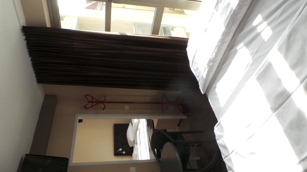 In Hotel Berlin Zimmer foto